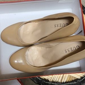 Guess Tan heels 9